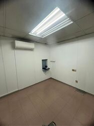Jurong West Street 92 (D22), Office #557735961